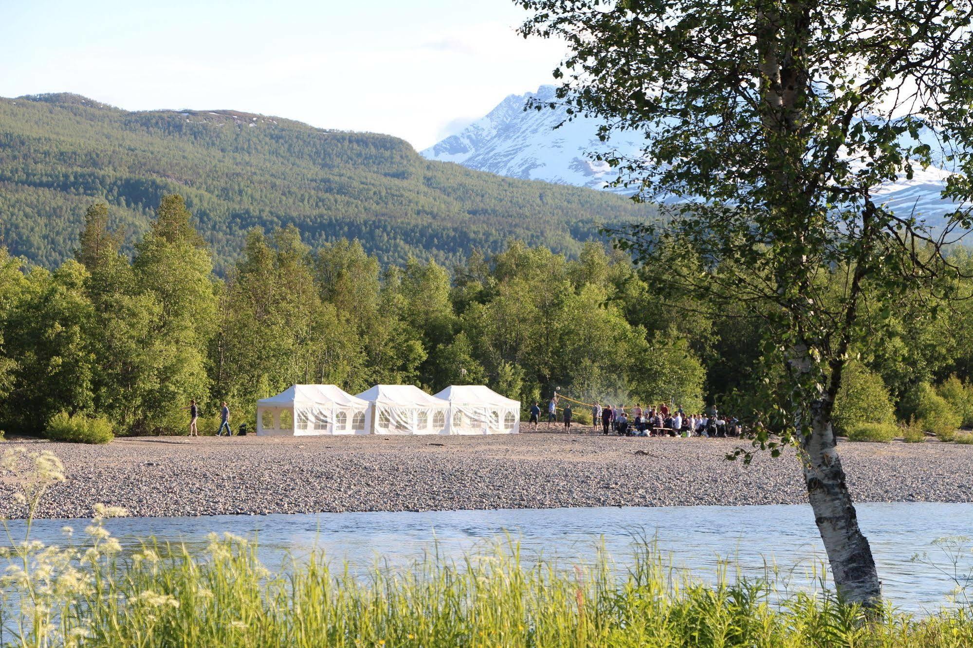Rundhaug Gjestegard ภายนอก รูปภาพ