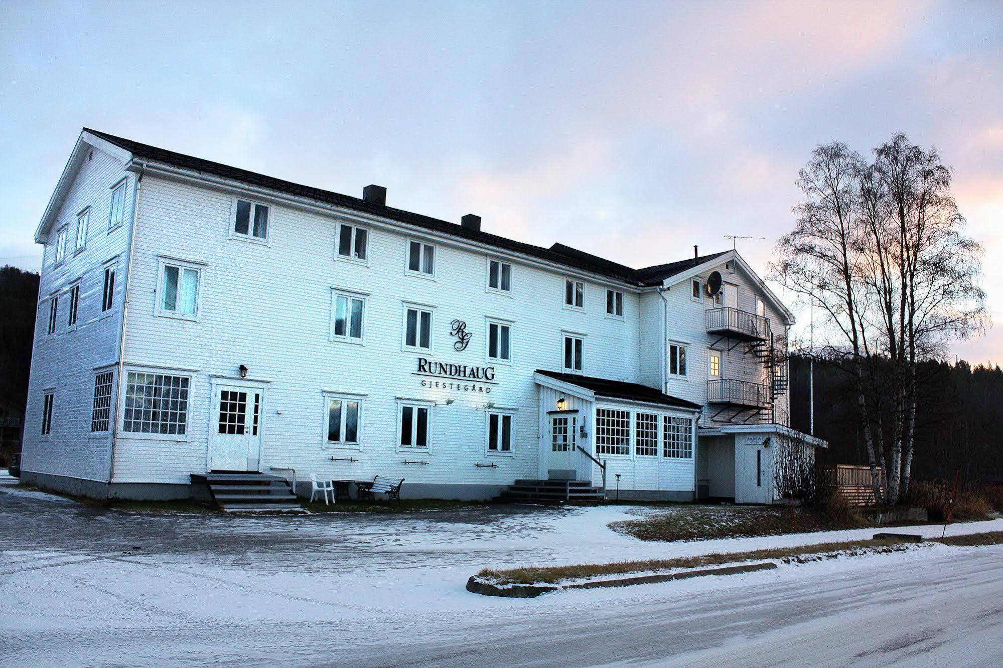 Rundhaug Gjestegard ภายนอก รูปภาพ